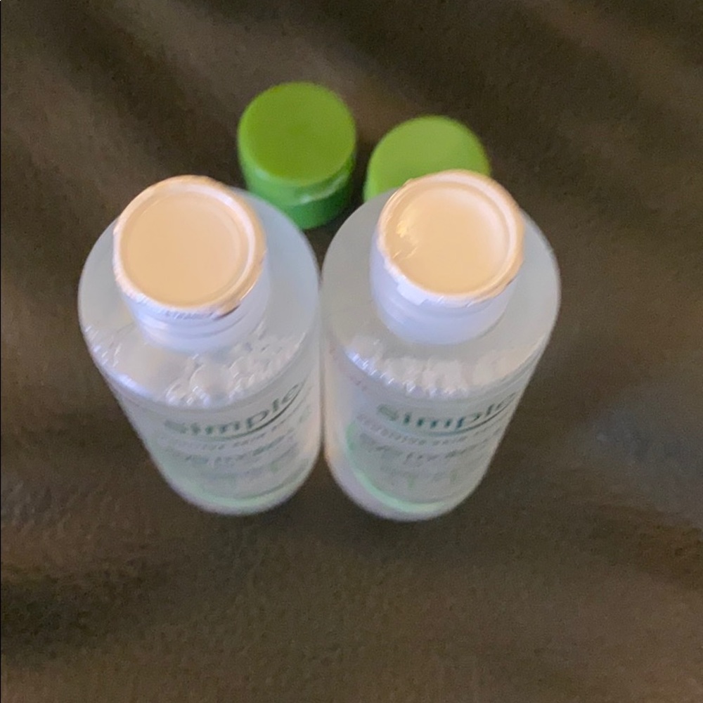 2 Simple Gentle Eye Make-Up Remover 💆🏻‍♀️🧼 - Picture 2 of 3